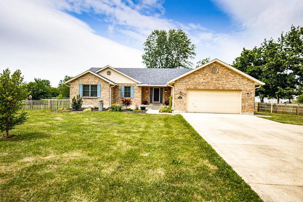 5049 Maud Hughes Road SIBCY CLINE REALTORS®