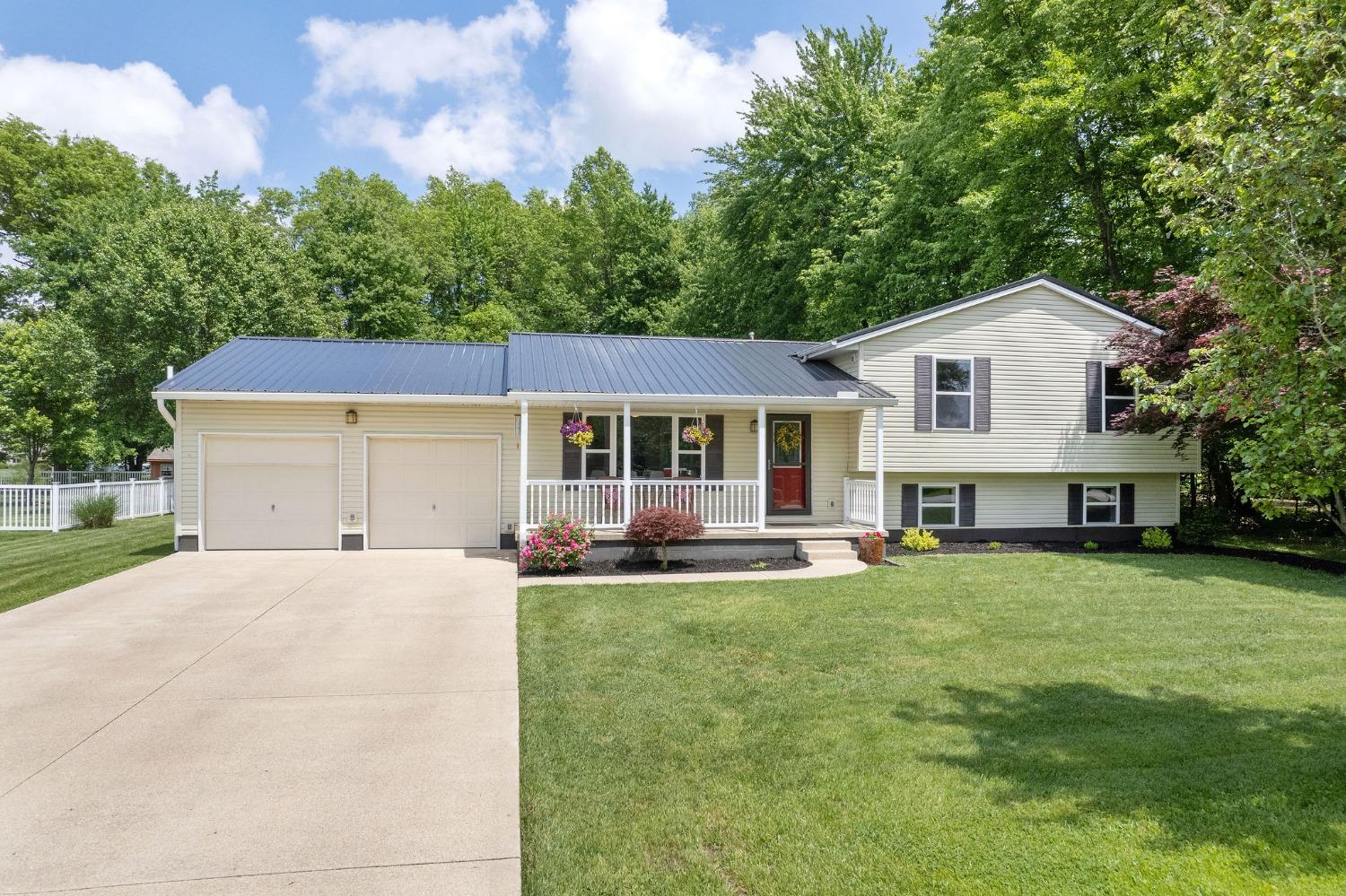 111 Woodland Crossing Pike Twp., OH