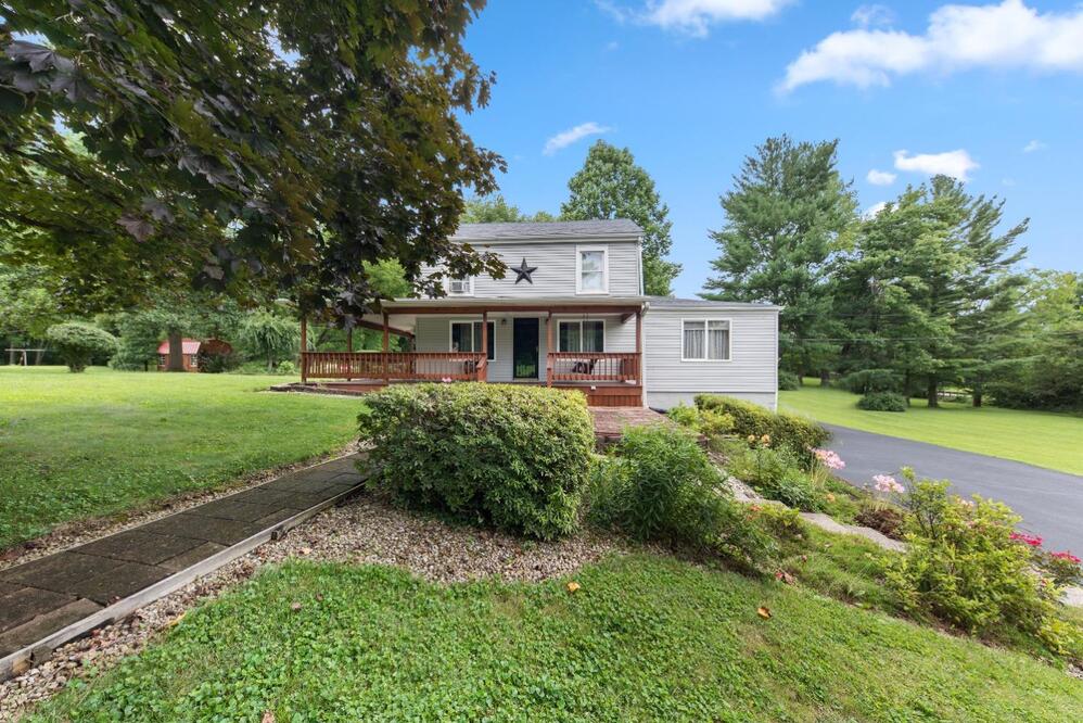 2220 Bethel New Richmond Road | SIBCY CLINE REALTORS®