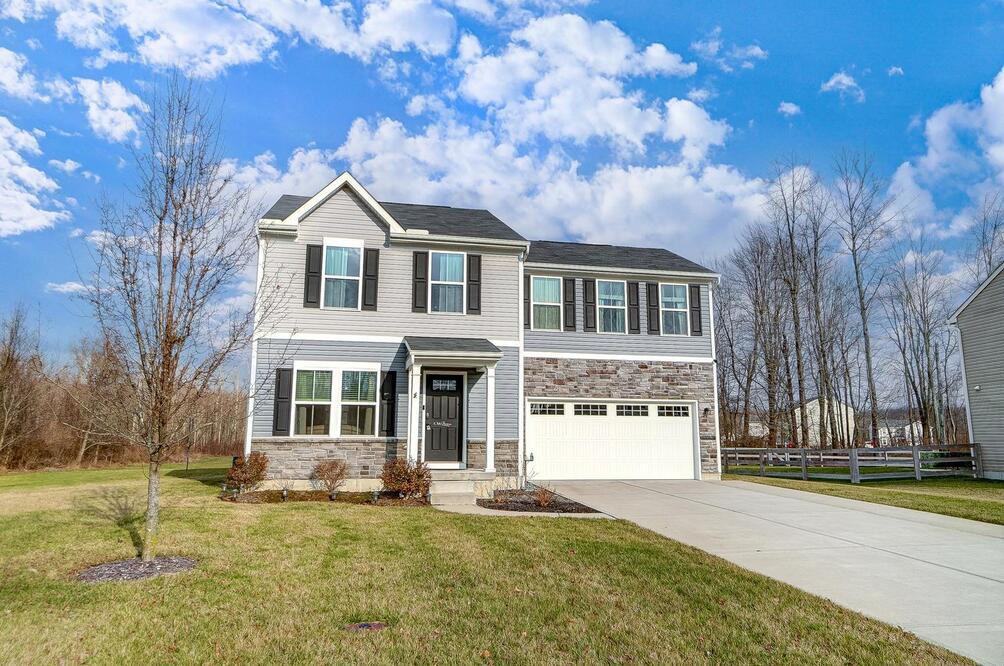 6167 Woodville Drive SIBCY CLINE REALTORS®