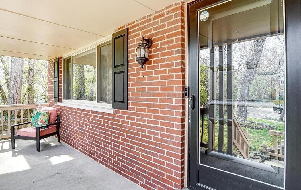 1191 Meadowbright Lane SIBCY CLINE REALTORS®