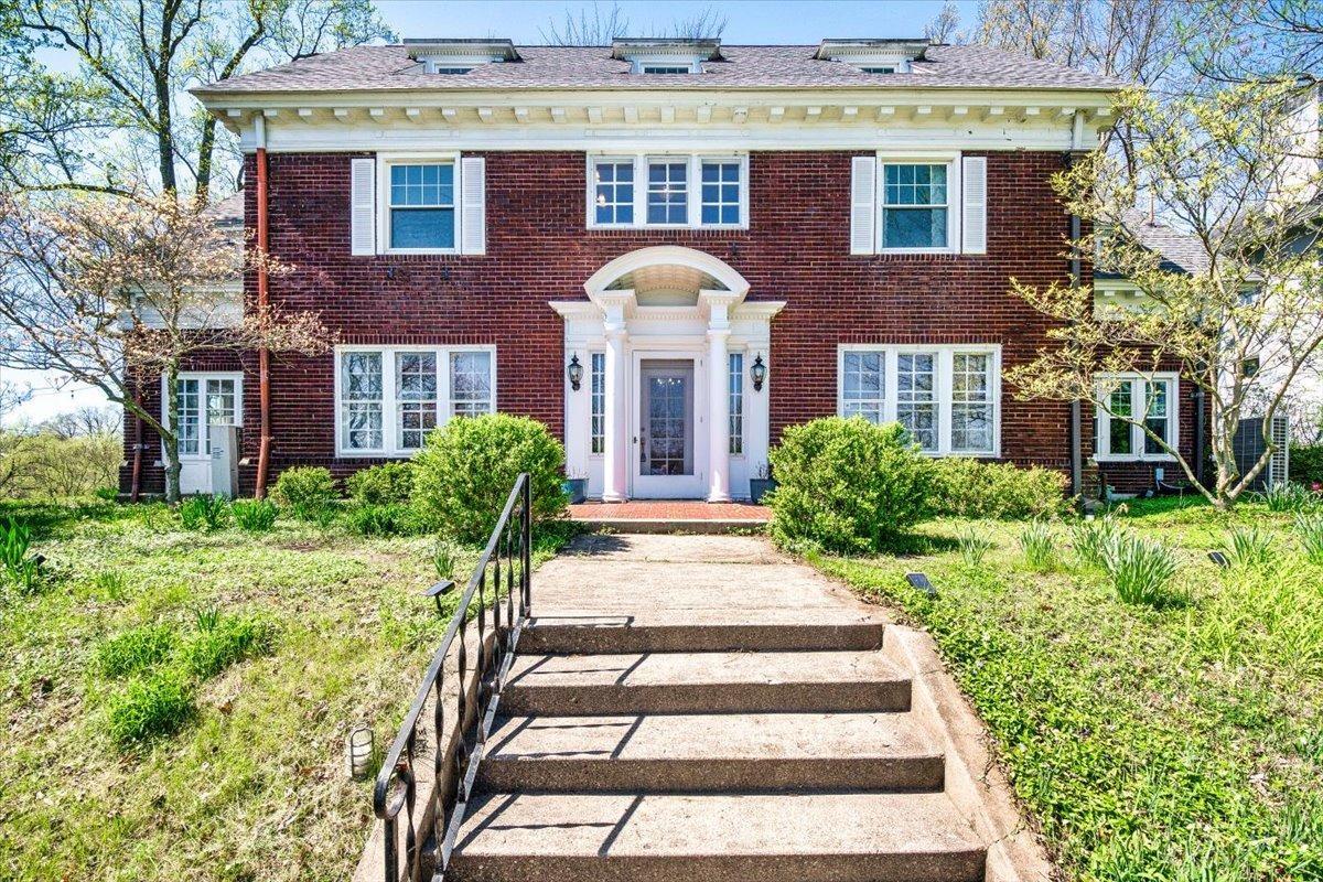 615 Crescent Road Hamilton West OH 45013 Sibcy Cline 615 Crescent Road Hamilton West OH 45013 Sibcy Cline
