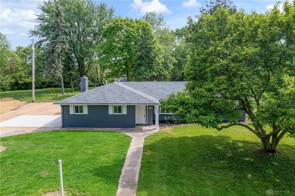 4366 Powell Rd Huber Heights, OH