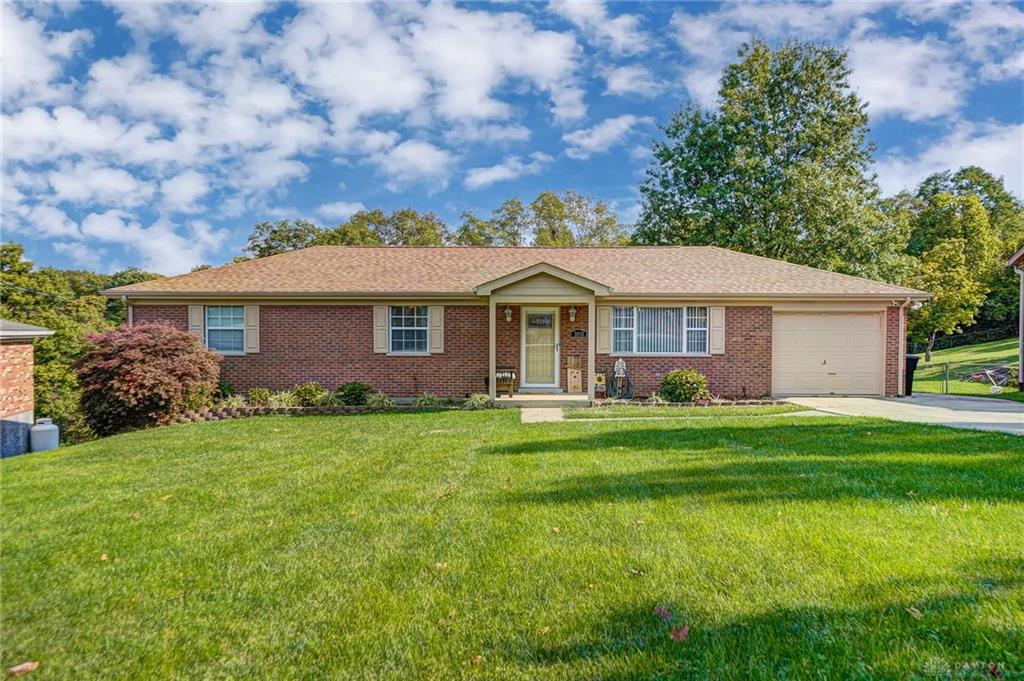 3018 Autumnridge Dr, Cincinnati, OH 45251 | Sibcy Cline