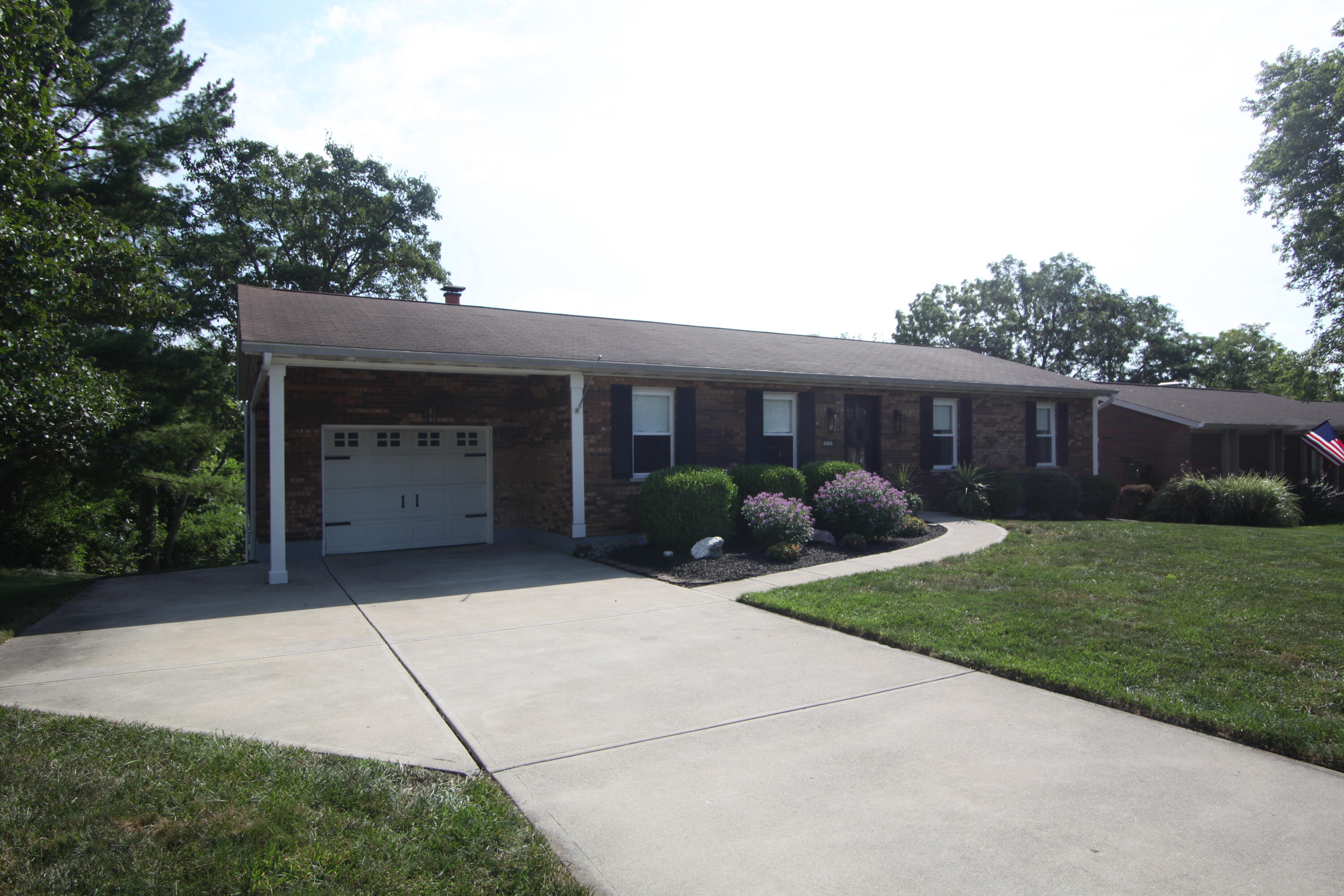 Photo 2 for 433 Shannon Drive Edgewood, KY 41017