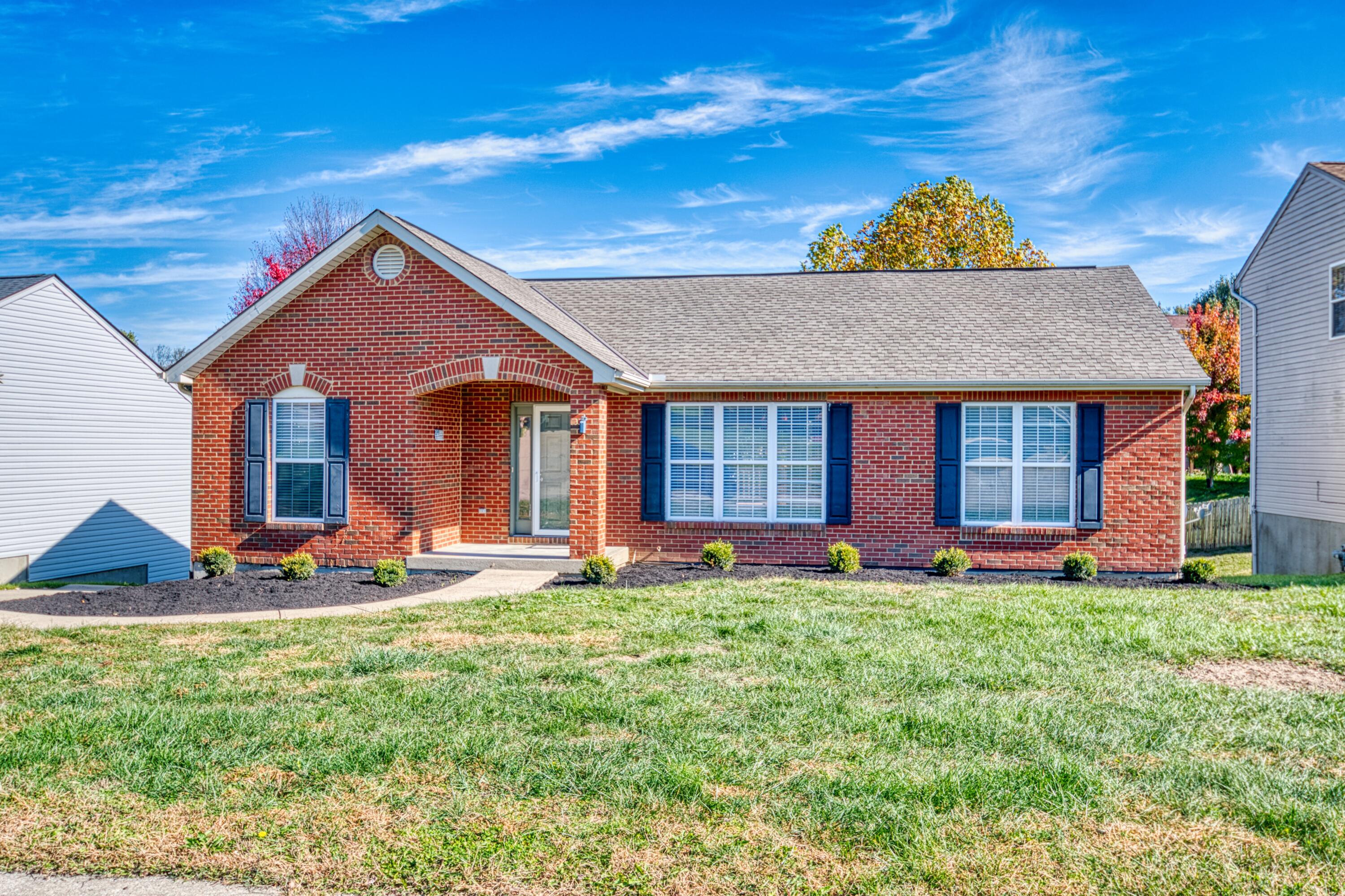 1020 Meadowbrook Court Hebron KY 41048 Sibcy Cline 1020 Meadowbrook Court Hebron KY 41048 Sibcy Cline