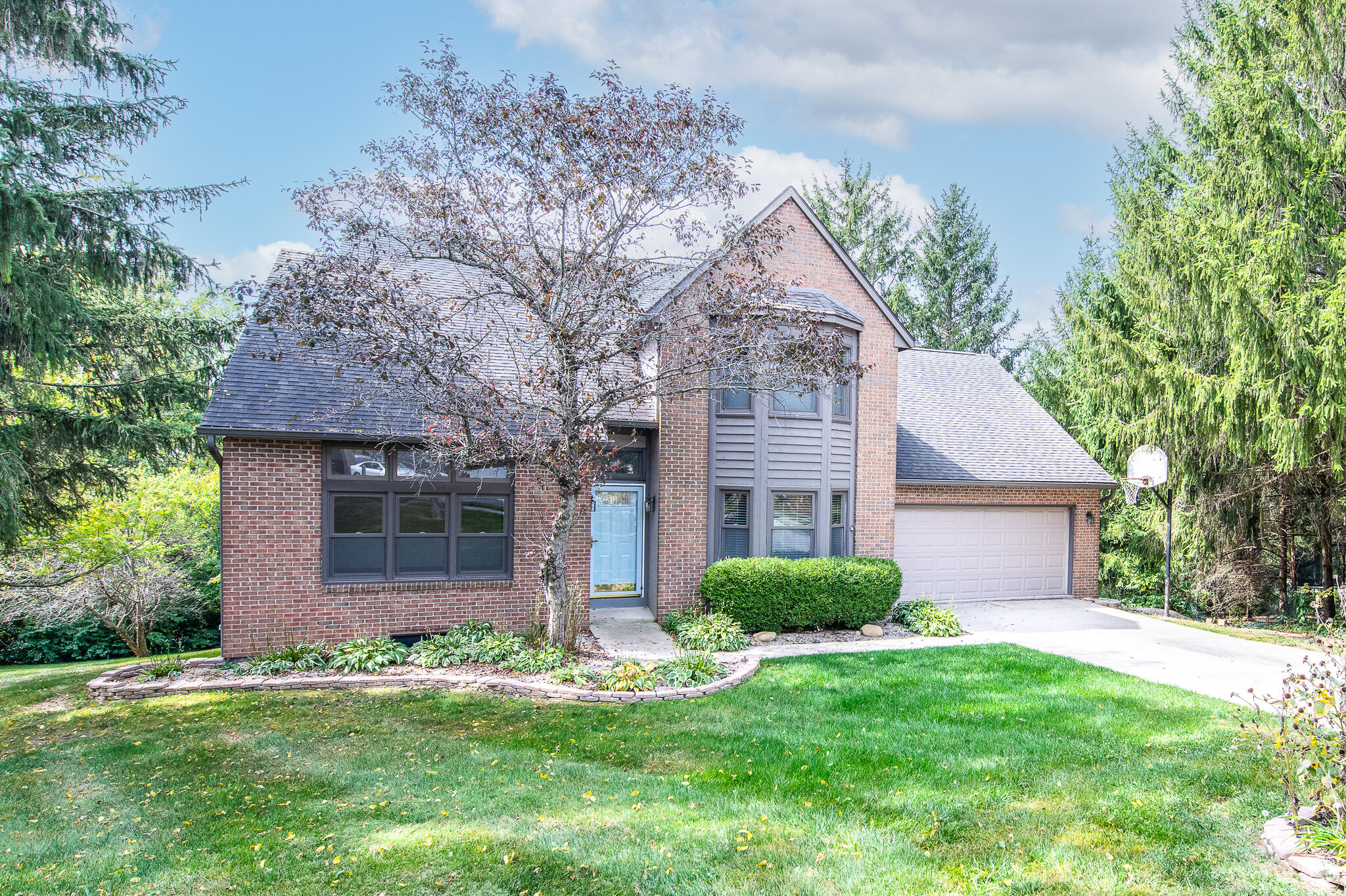 105 Split Rail Court Bellefontaine OH 43311 SIBCY CLINE REALTORS® 105 Split Rail Court Bellefontaine OH 43311 SIBCY CLINE REALTORS®